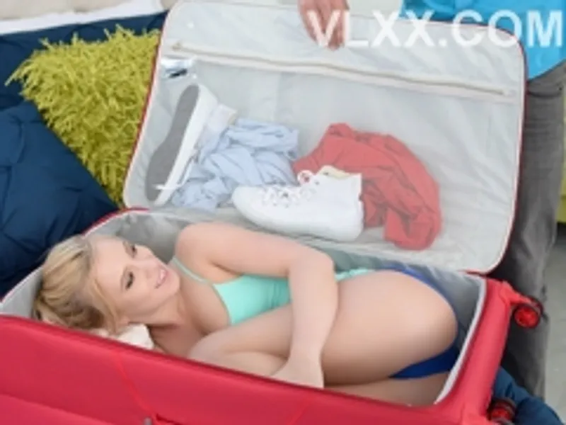 Món quà bất ngờ, trả bài gái tây khoái lắm...