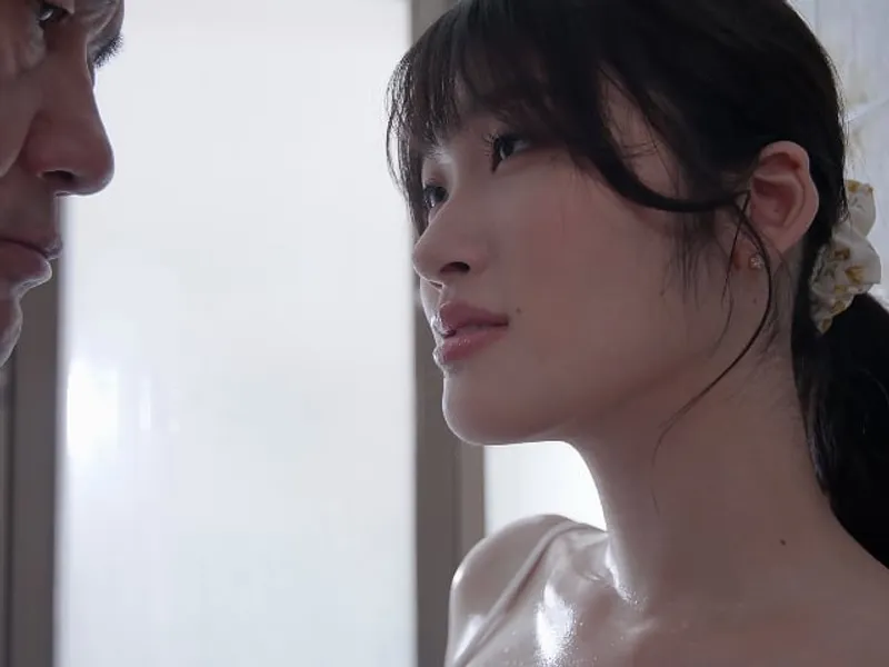 Anh xã bỏ bê, bà xã được ông chú giúp thỏa mãn cơn dâm đãng lồn